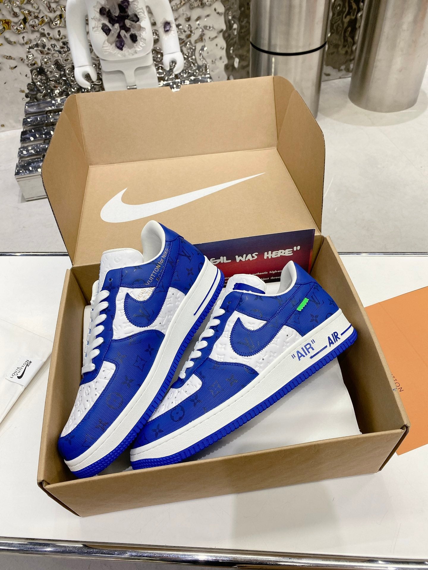 TĂȘnis - Louis Vuitton/Nike