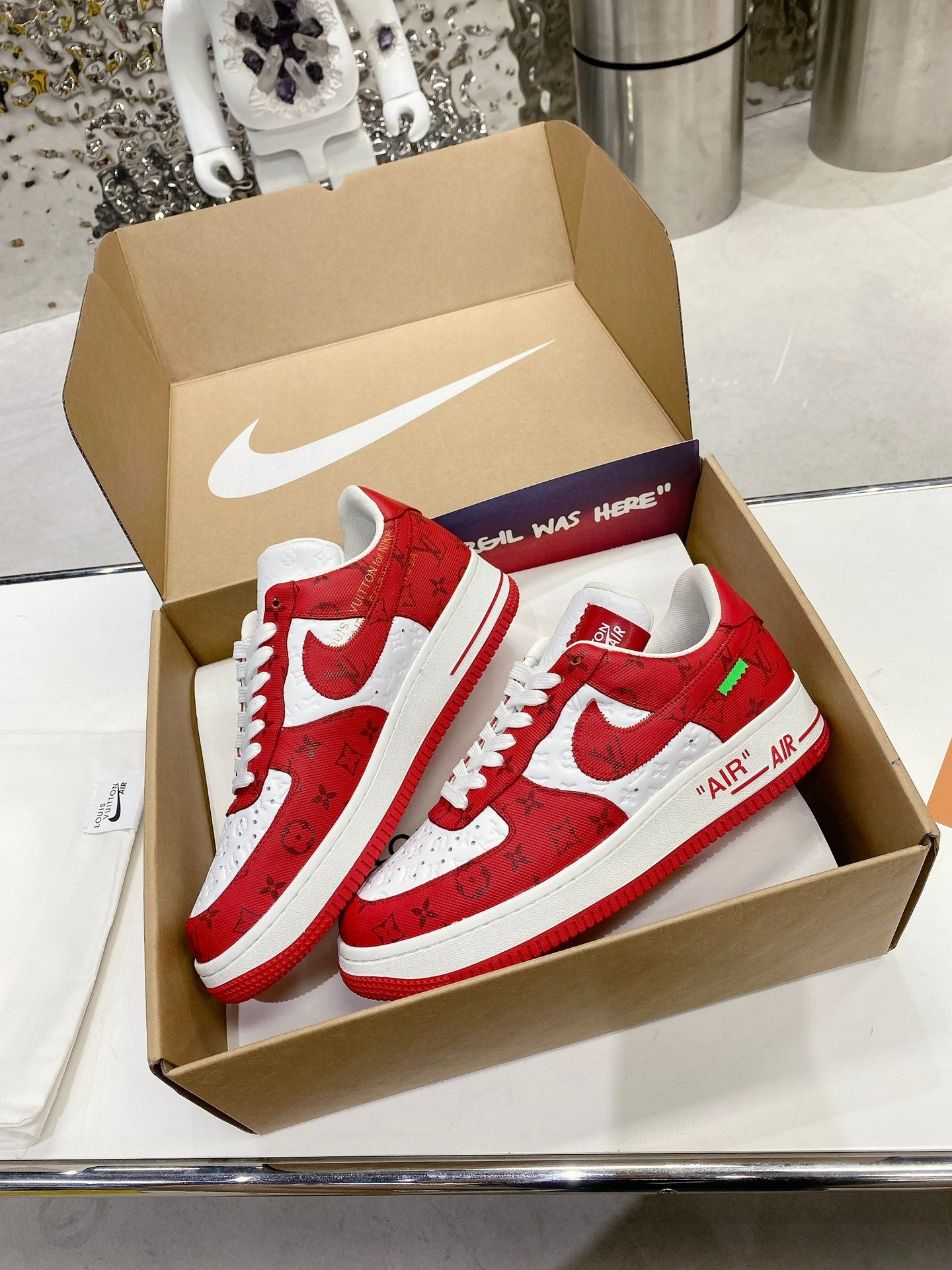 TĂȘnis - Louis Vuitton/Nike