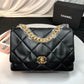Chanel 19