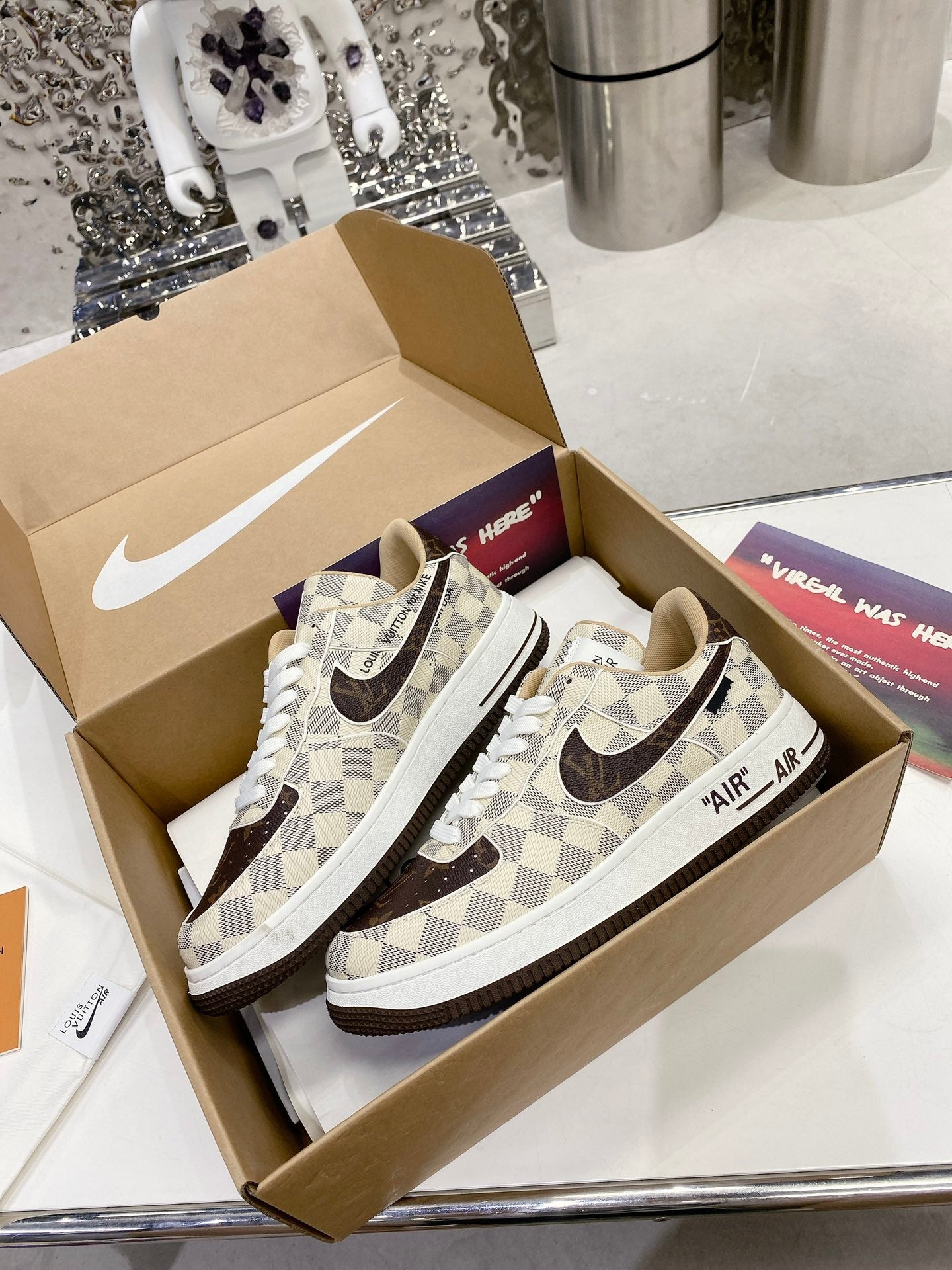 Tênis - Louis Vuitton/Nike