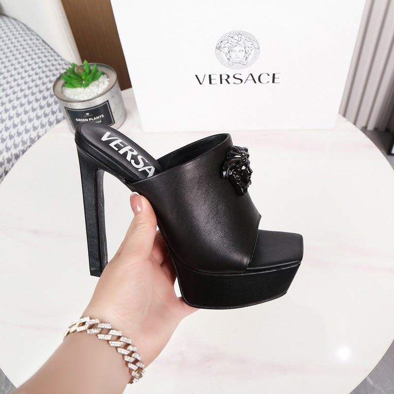 Sandália - Versace