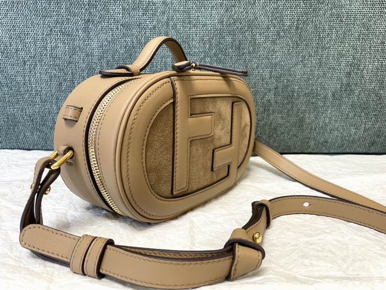 Fendi - Mini Camera Bag