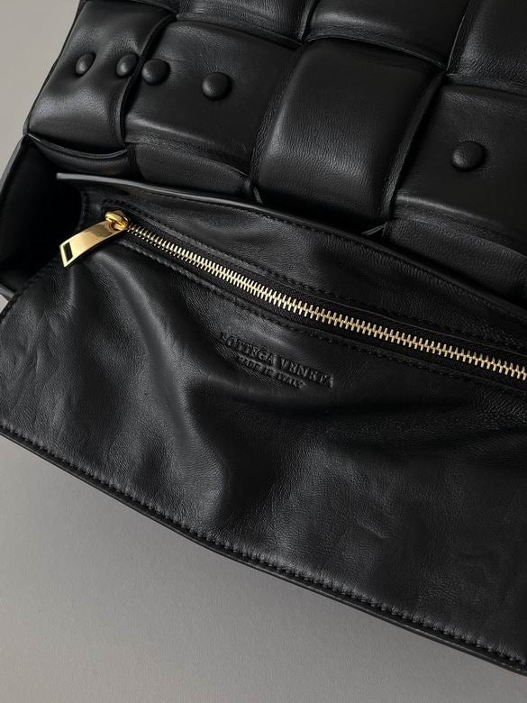 Bottega Veneta - Cassete Chain